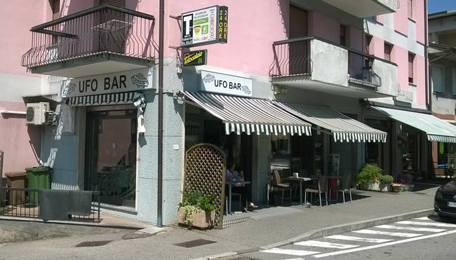 UFO_BAR_Luino1_Italy.jpg